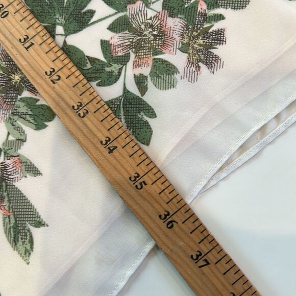 Max studio cream, a line dress with floral design size small - Picture 9 of 12